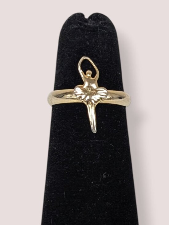 Jewelry - (2/$20) Dainty Ballerina Ring